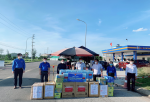 Đoàn Khối các cơ quan và doanh nghiệp tỉnh: Tặng quà hỗ trợ huyện Lộc Hà trong công tác phòng chống dịch Covid-19