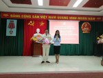 Đảng ủy Viện kiểm sát nhân dân tỉnh Hà Tĩnh đã tổ chức lễ trao tặng Huy hiệu 30 năm tuổi Đảng