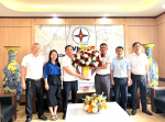 Thường trực Đảng ủy Khối chúc mừng các doanh nghiệp nhân kỷ niệm Ngày Doanh nhân Việt Nam