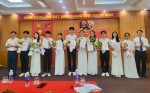 Đảng bộ Trường THPT Chuyên Hà Tĩnh kết nạp 50 đảng viên mới