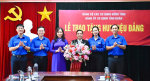 Đảng ủy các cơ quan Đảng tỉnh trao tặng Huy hiệu Đảng cho đảng viên